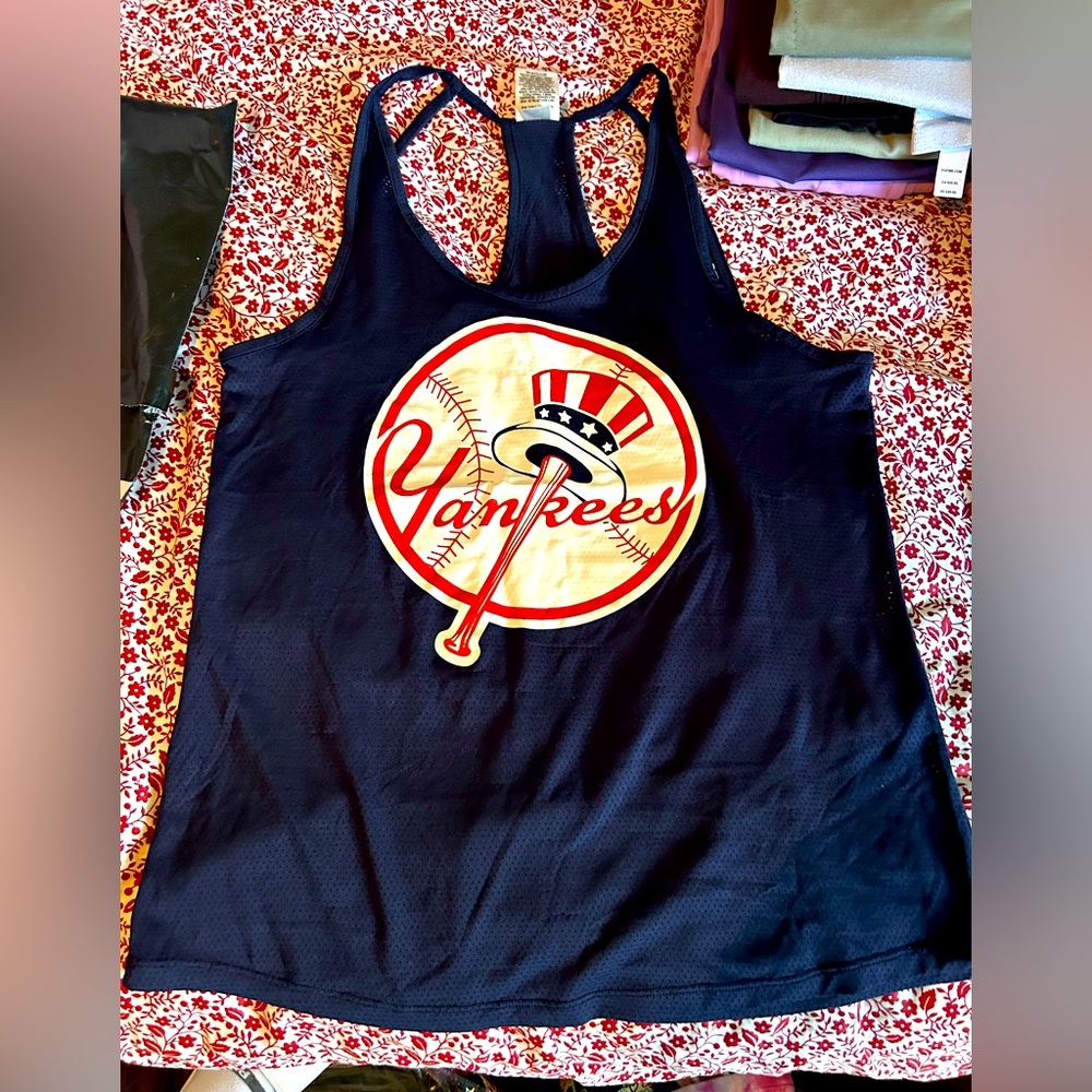 Yankees tank top💙
